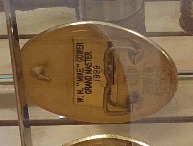 [Buckle Pic Missing] (Click here)